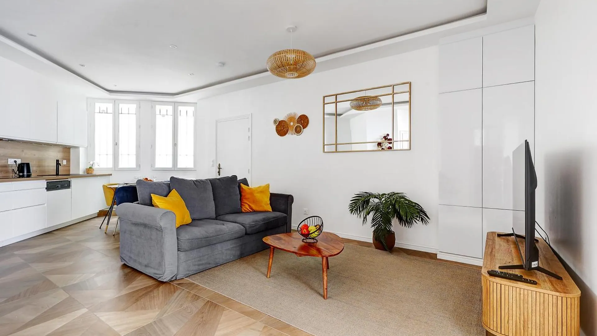 Haussmannienne De Luxe Au Coeur De 3eme Apartment